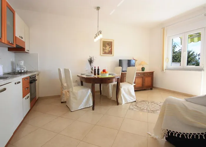 Ljiljanka 3 * Crikvenica