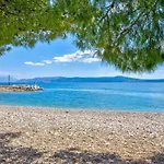 Ljiljanka 3 * Crikvenica