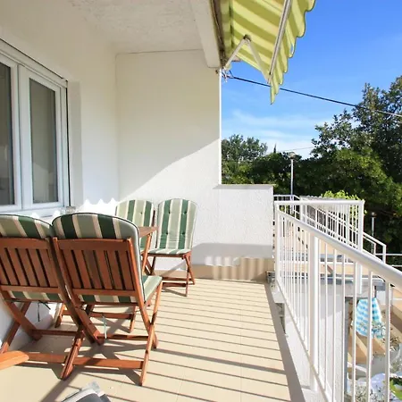 Ljiljanka 3 * Crikvenica