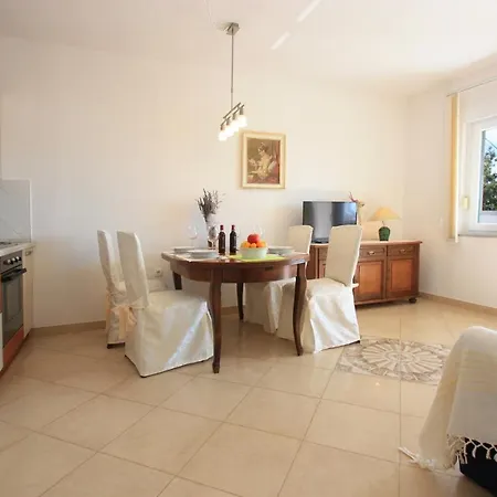 Ljiljanka 3 * Crikvenica